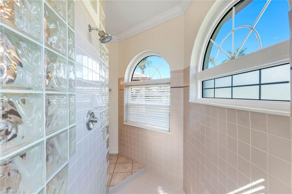 CAPE HARBOUR - Residential