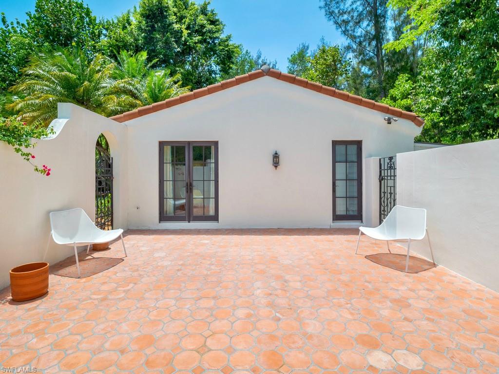 METES AND BOUNDS - Residential