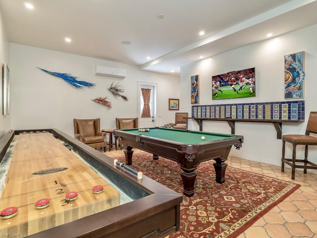 METES AND BOUNDS - Residential