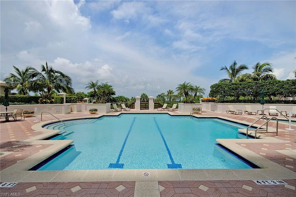 BILTMORE AT BAY COLONY - Residential