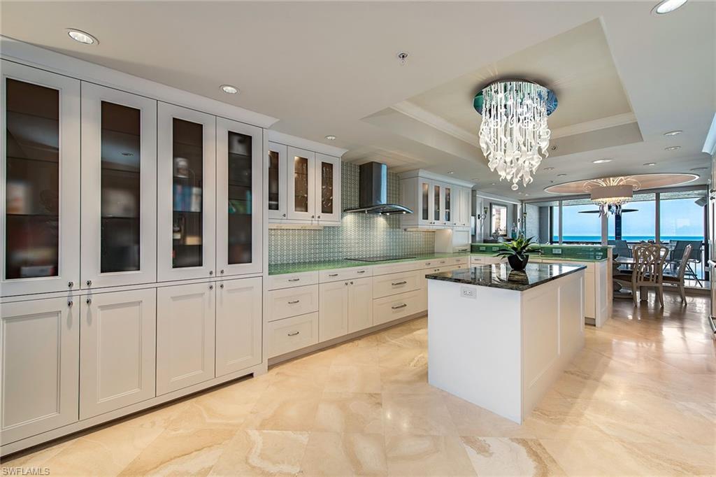 BILTMORE AT BAY COLONY - Residential