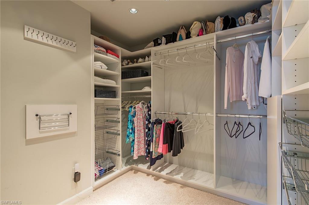 BILTMORE AT BAY COLONY - Residential