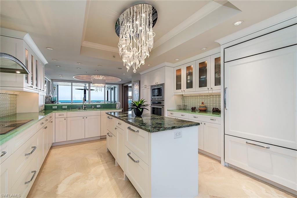 BILTMORE AT BAY COLONY - Residential