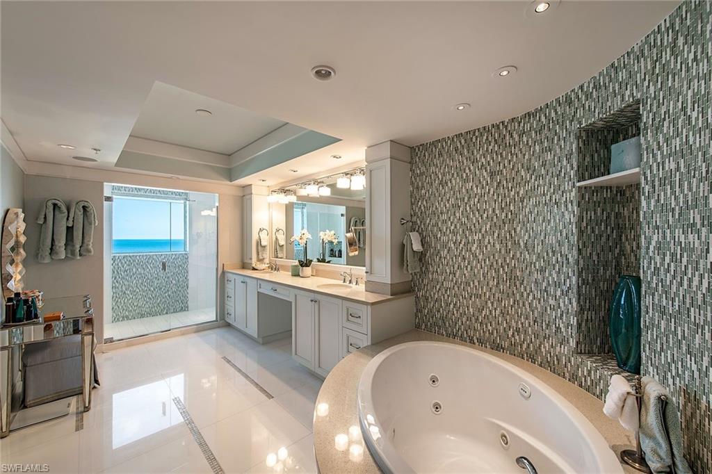 BILTMORE AT BAY COLONY - Residential