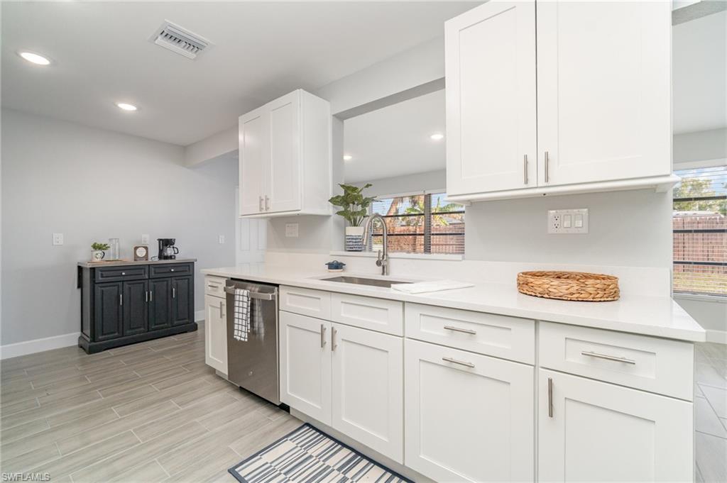 PORT CHARLOTTE - Residential