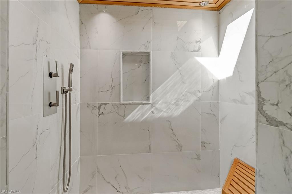 BONITA SHORES - Residential