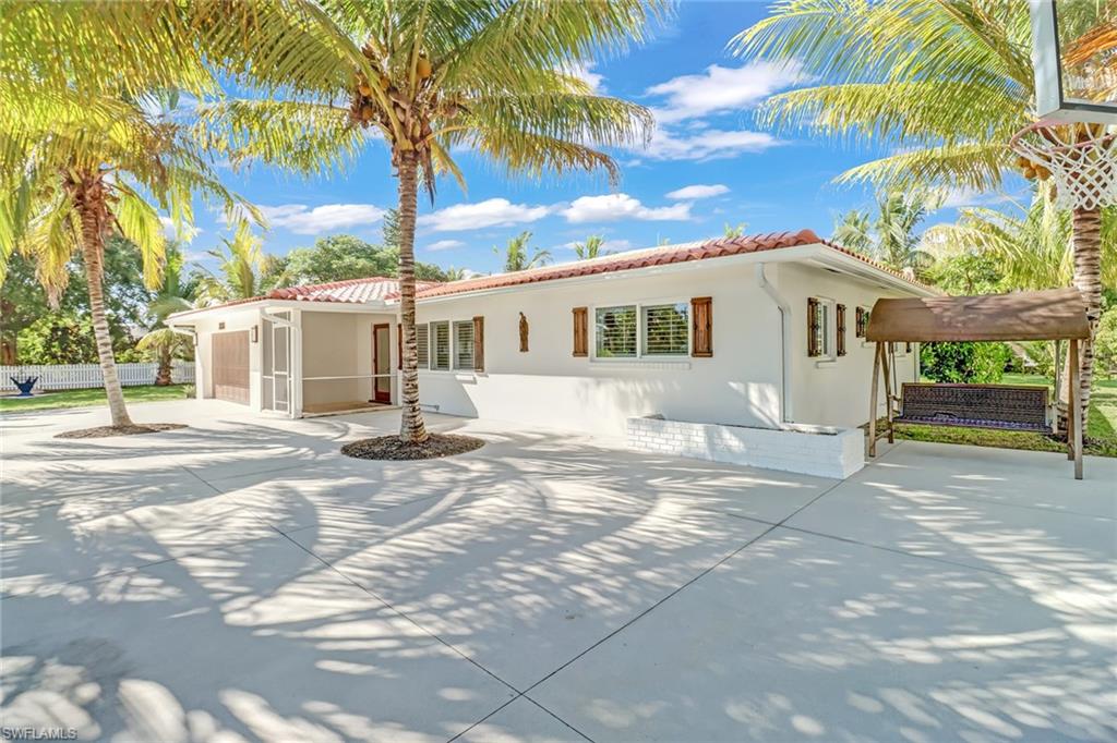 BONITA SHORES - Residential