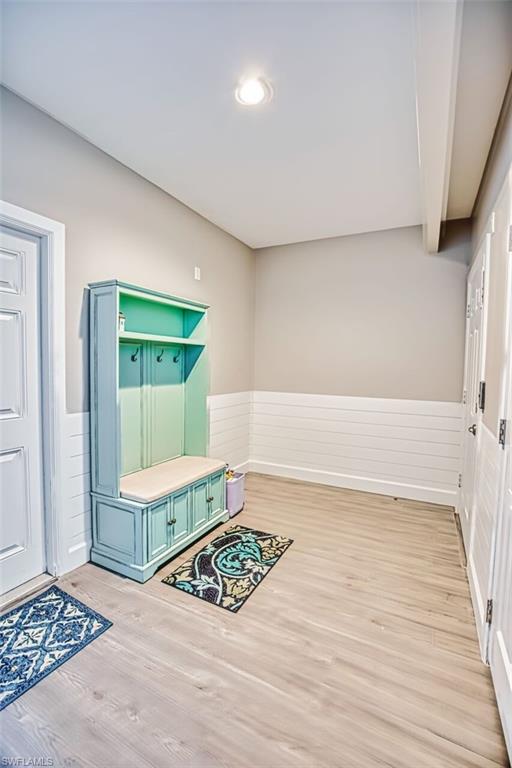 SANIBEL HIGHLANDS - Residential