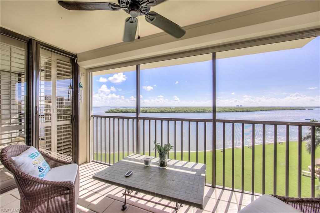 THE PALMS OF BAY BEACH - Residential