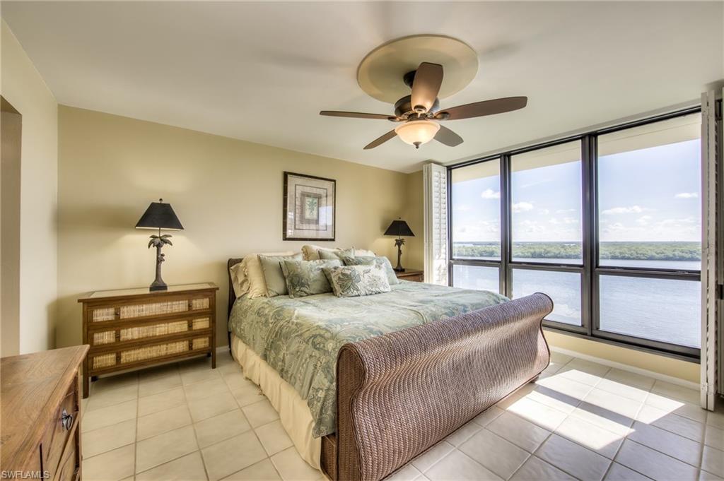 THE PALMS OF BAY BEACH - Residential