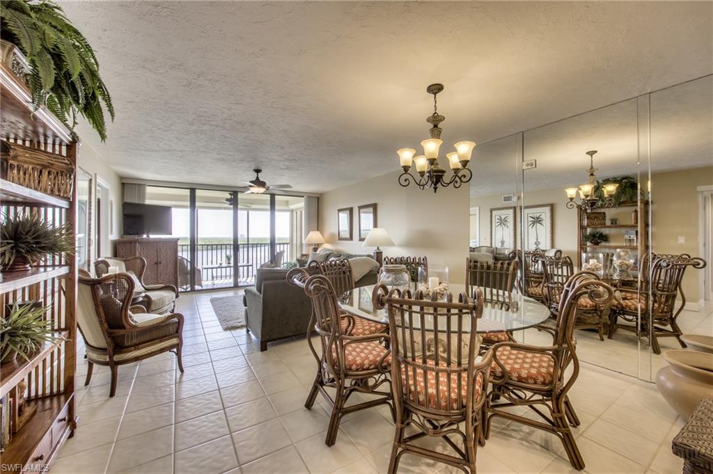 THE PALMS OF BAY BEACH - Residential