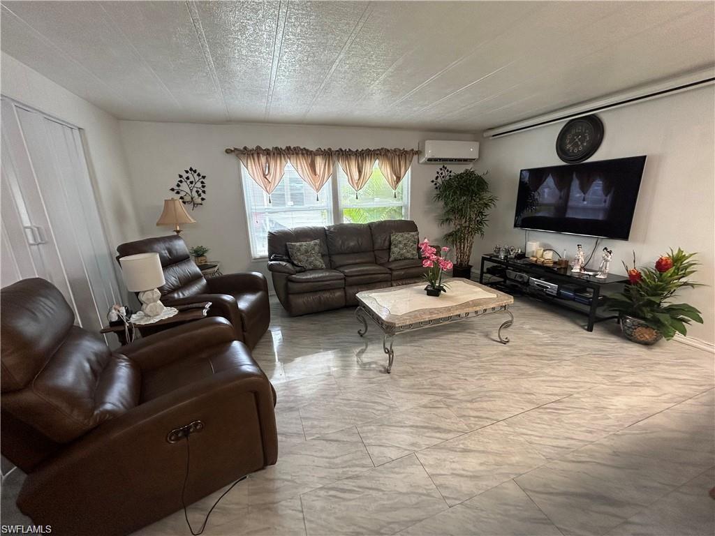 RIVERWOOD ESTATES UNRECORDED SUBDIVISION - Residential