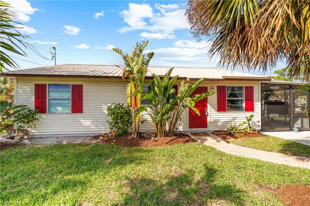 Photo of 4728 Jackfish ST, BONITA SPRINGS, FL 34134 (MLS # 225077103)