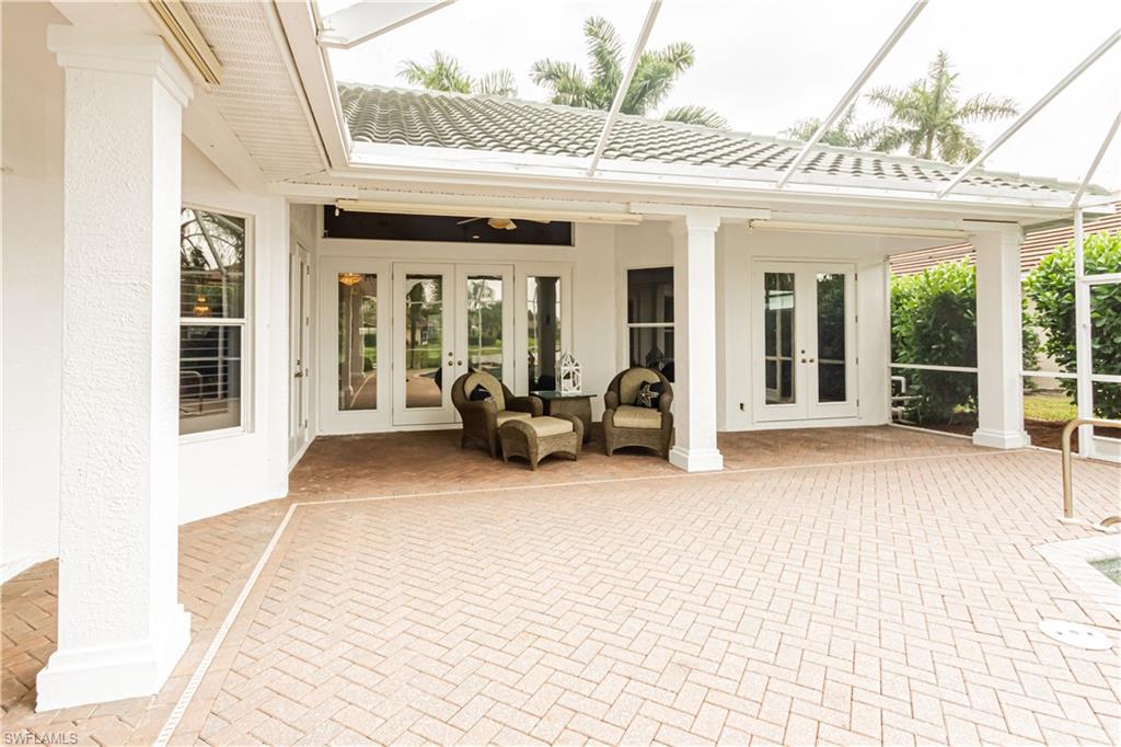 LONGSHORE LAKE - Residential