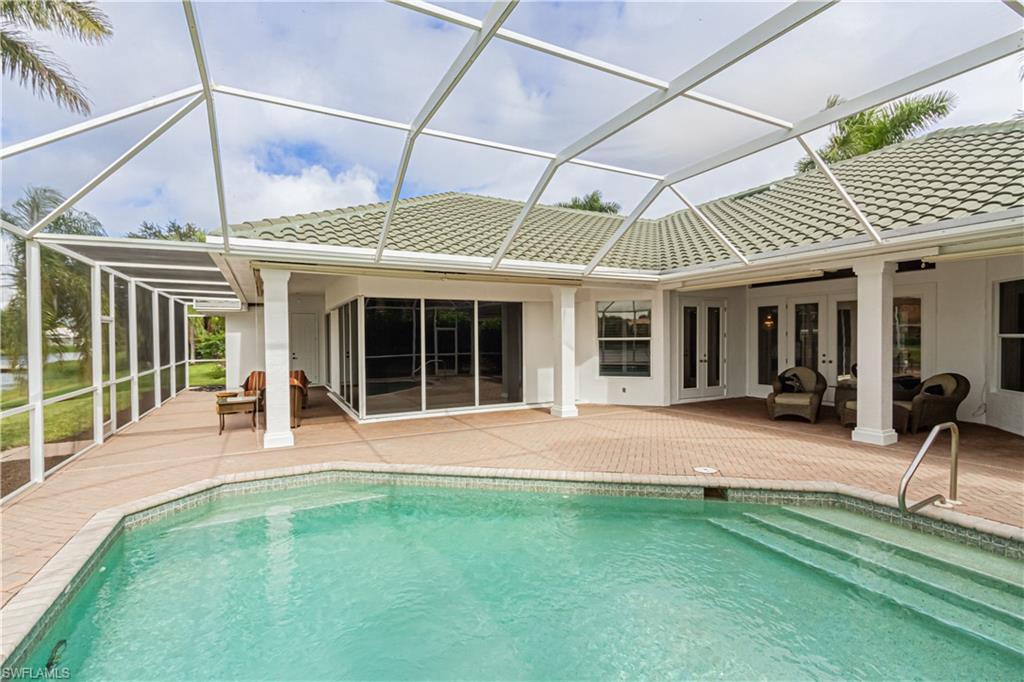 LONGSHORE LAKE - Residential