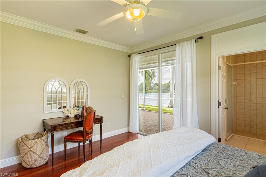 LONGSHORE LAKE - Residential