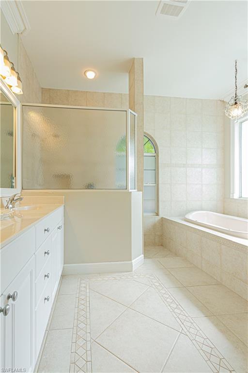 LONGSHORE LAKE - Residential