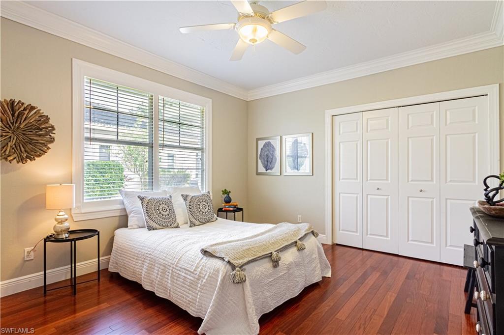 LONGSHORE LAKE - Residential