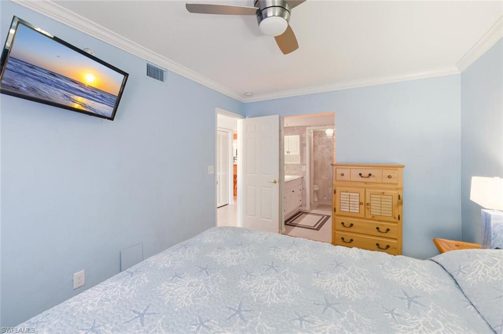 7340 Saint Ives WAY 3203