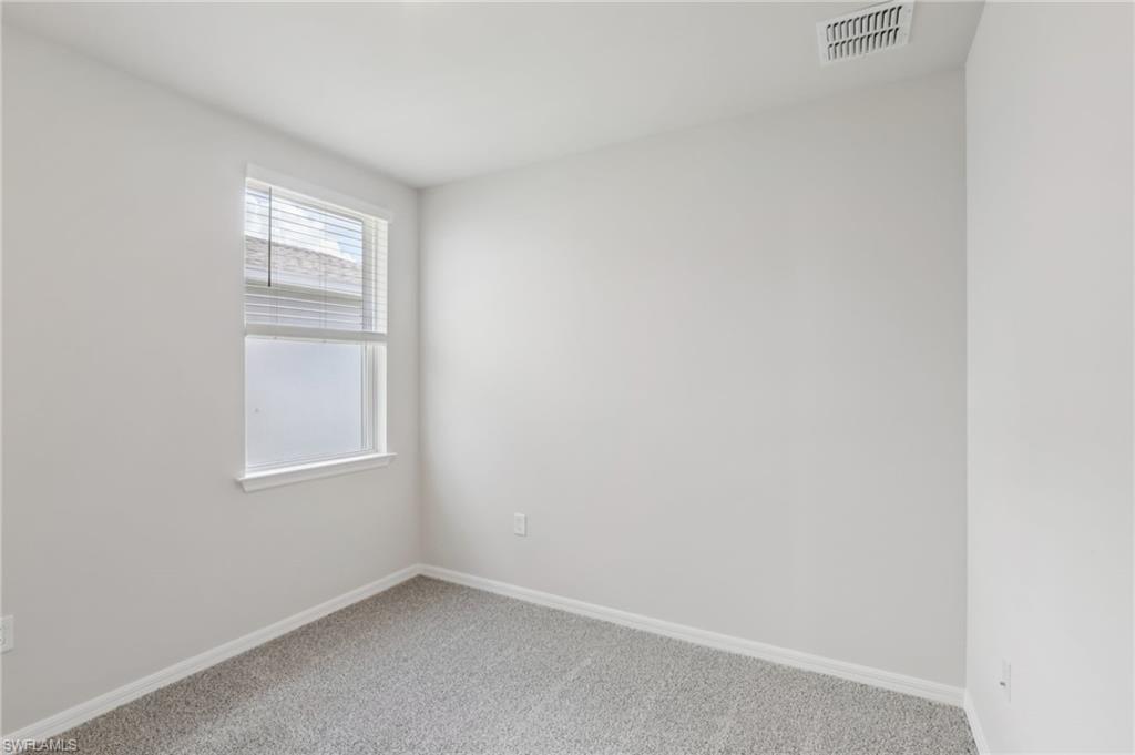 CRESCENT LAKES - Residential