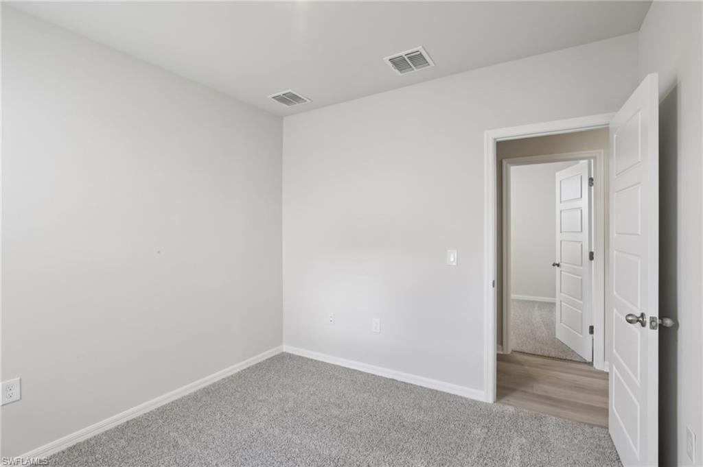 CRESCENT LAKES - Residential