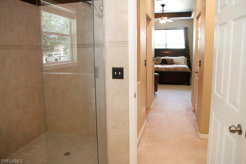 PROMENADE EAST - Residential