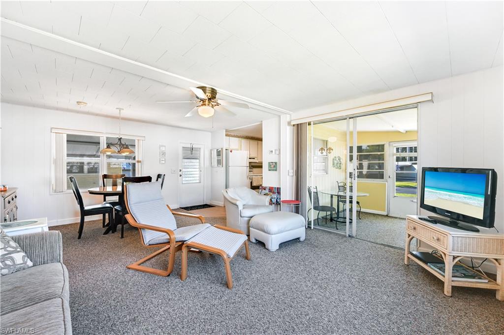 ENCHANTING ACRES MOBILE HOME - Residential