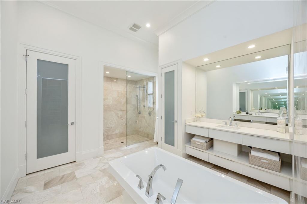 FAIRGROVE - Residential