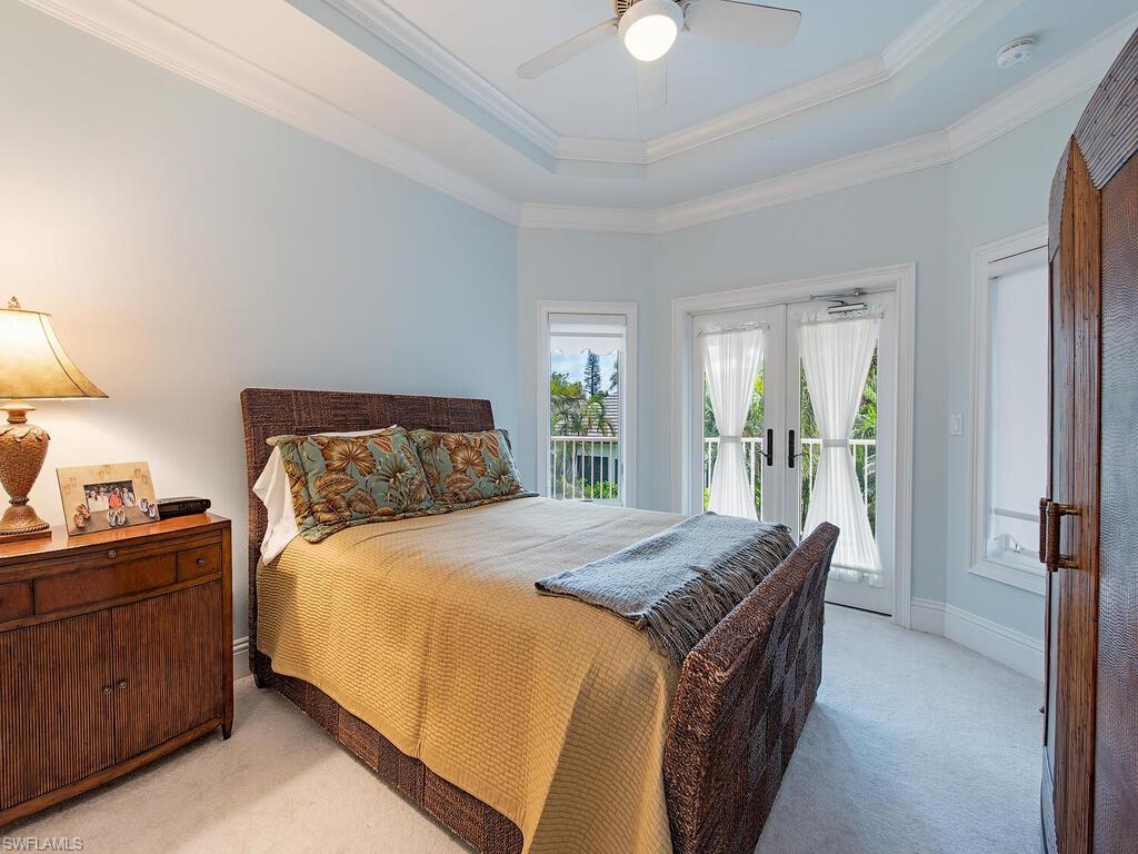 MOORINGS - Residential