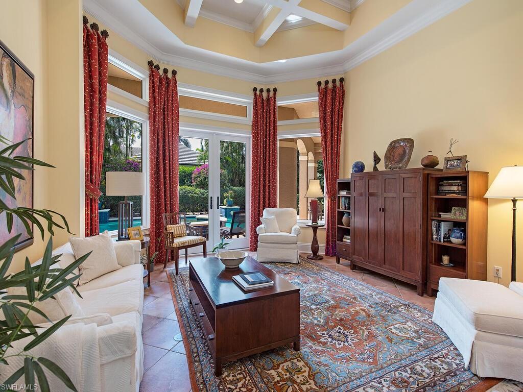 MOORINGS - Residential