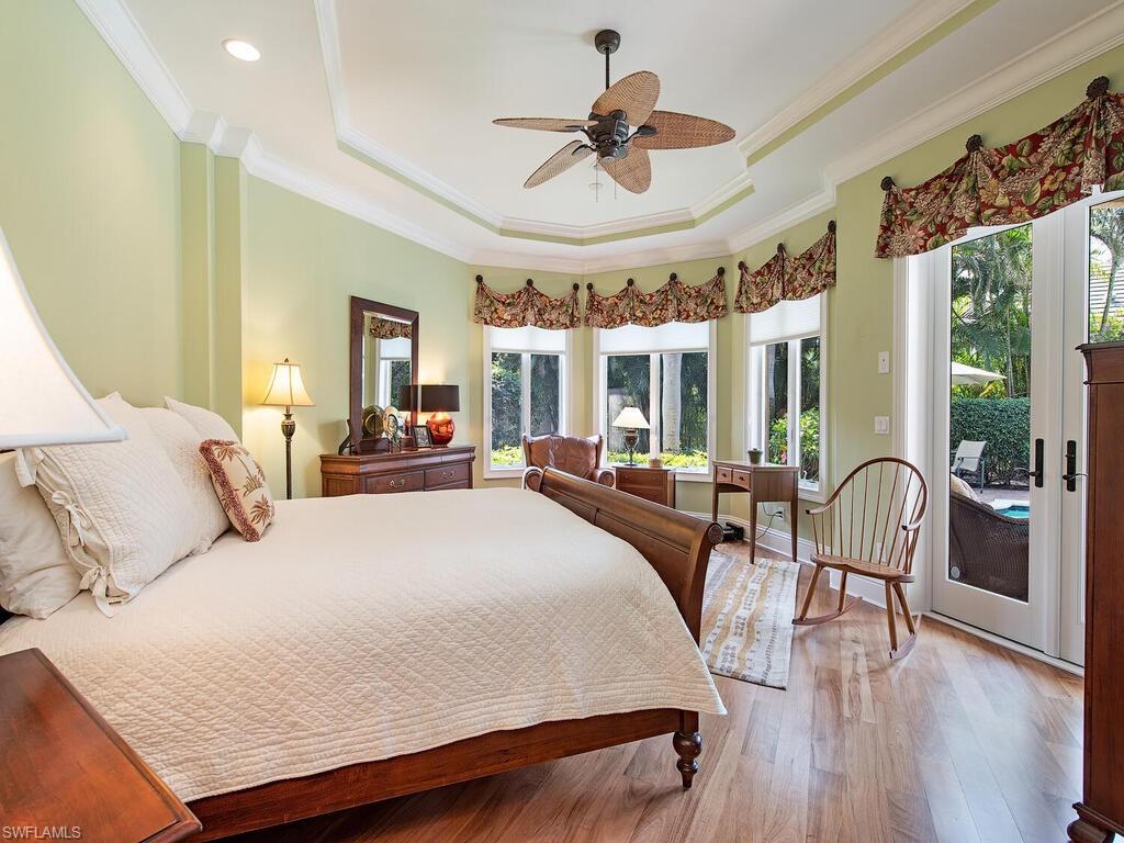 MOORINGS - Residential