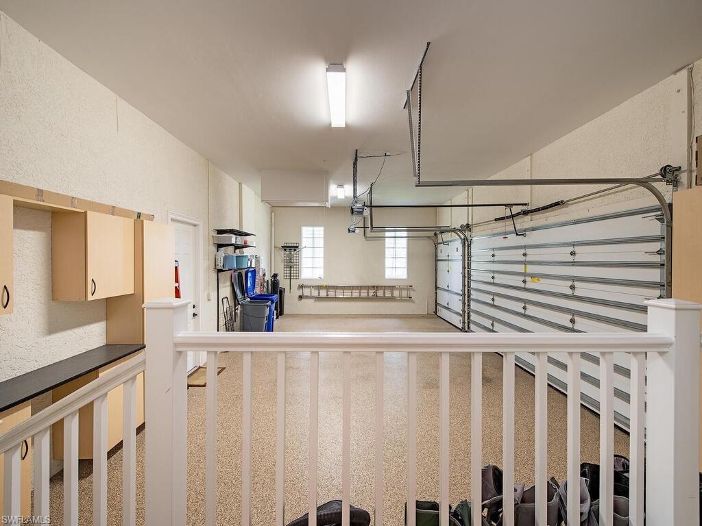 MOORINGS - Residential