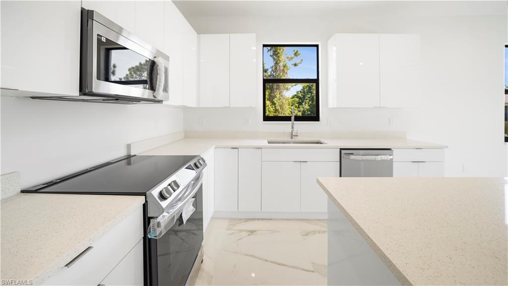 WESTMINSTER - Residential Lease