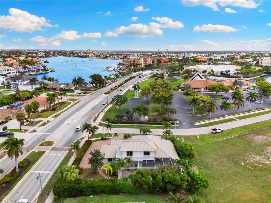 MARCO ISLAND - Residential