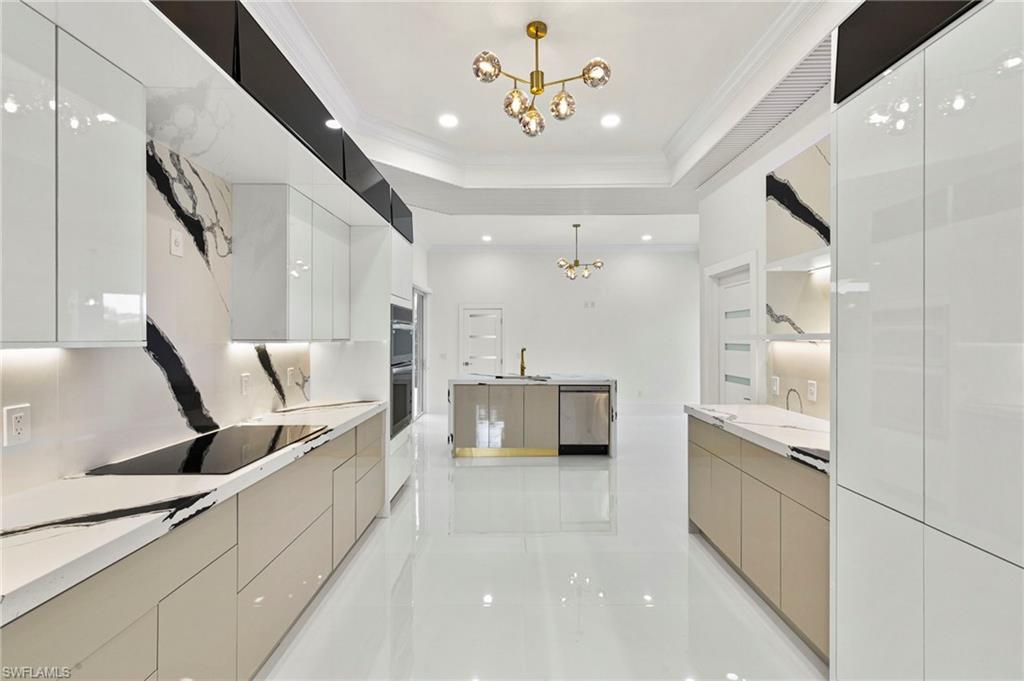 MARCO ISLAND - Residential