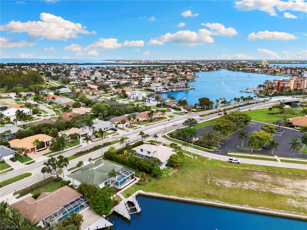 MARCO ISLAND - Residential