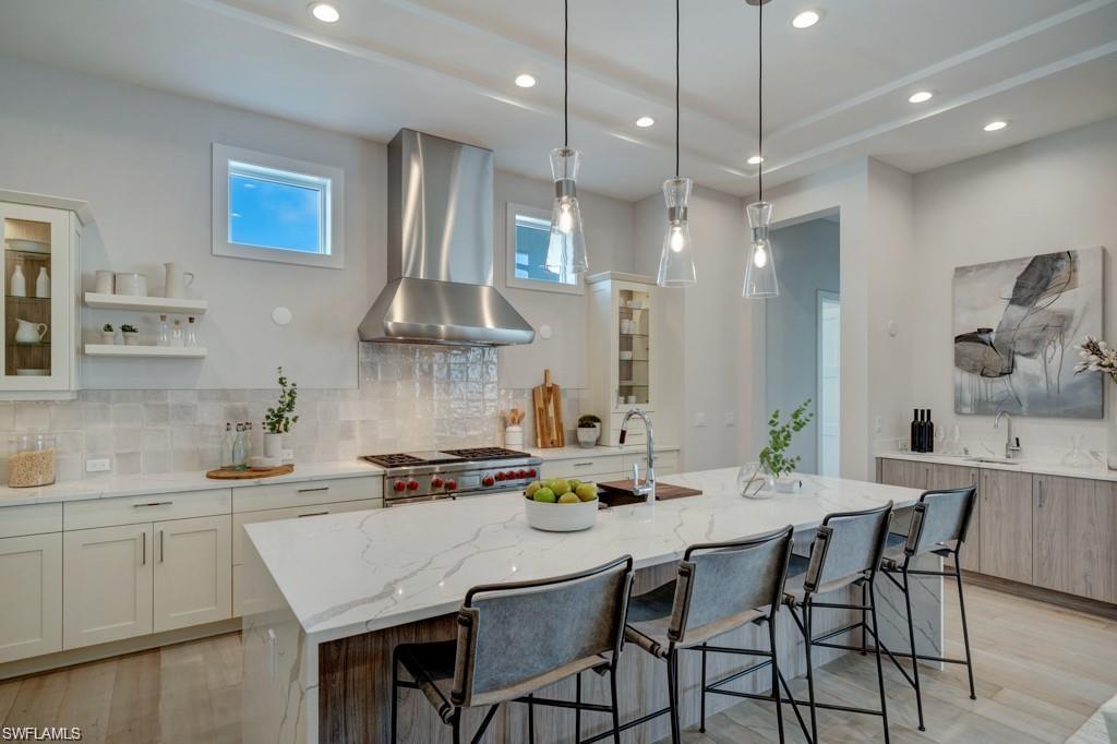 ROYAL HARBOR - Residential