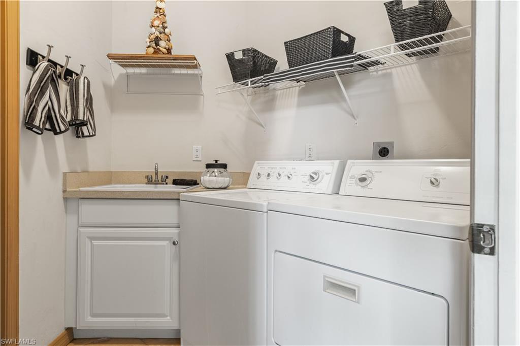 WATER'S EDGE - Residential