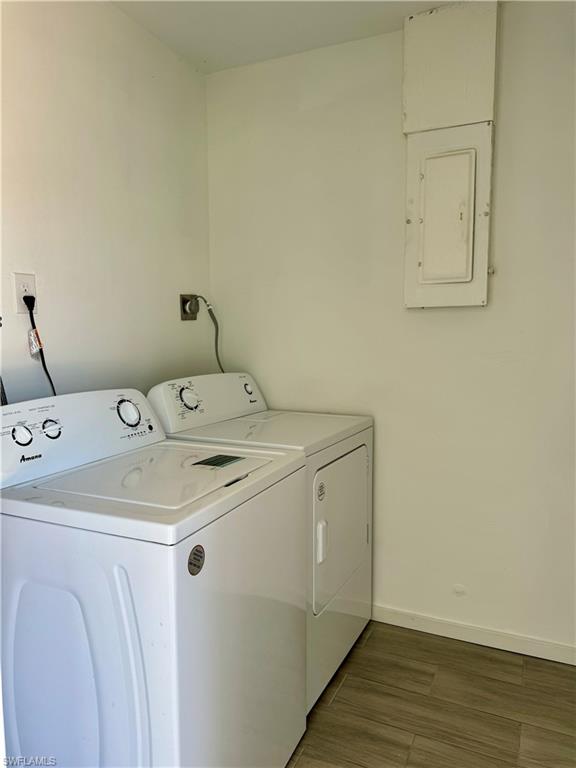 IMPERIAL SHORES - Residential Lease