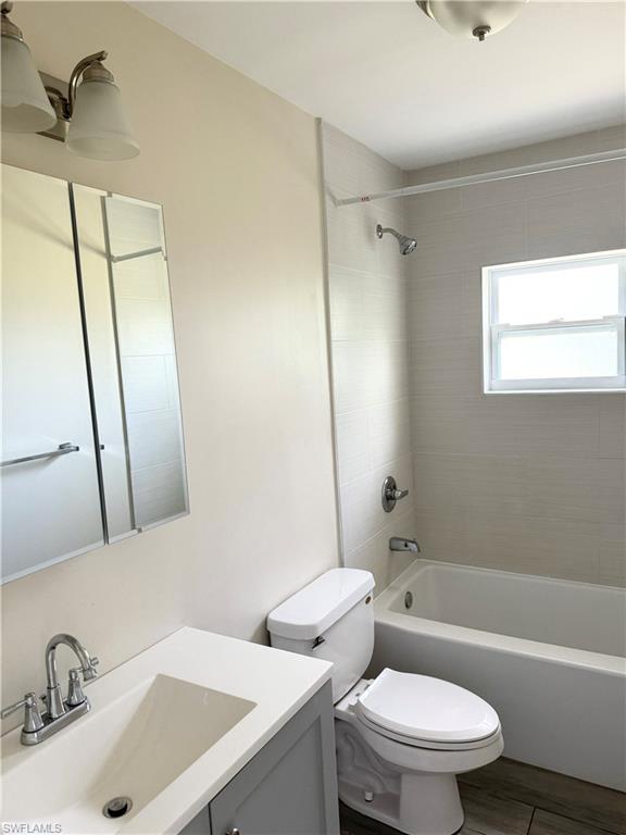 IMPERIAL SHORES - Residential Lease