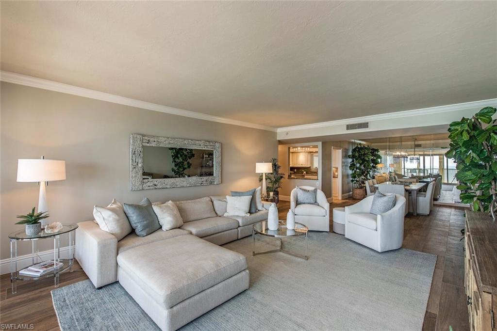 LA MER - Residential Lease