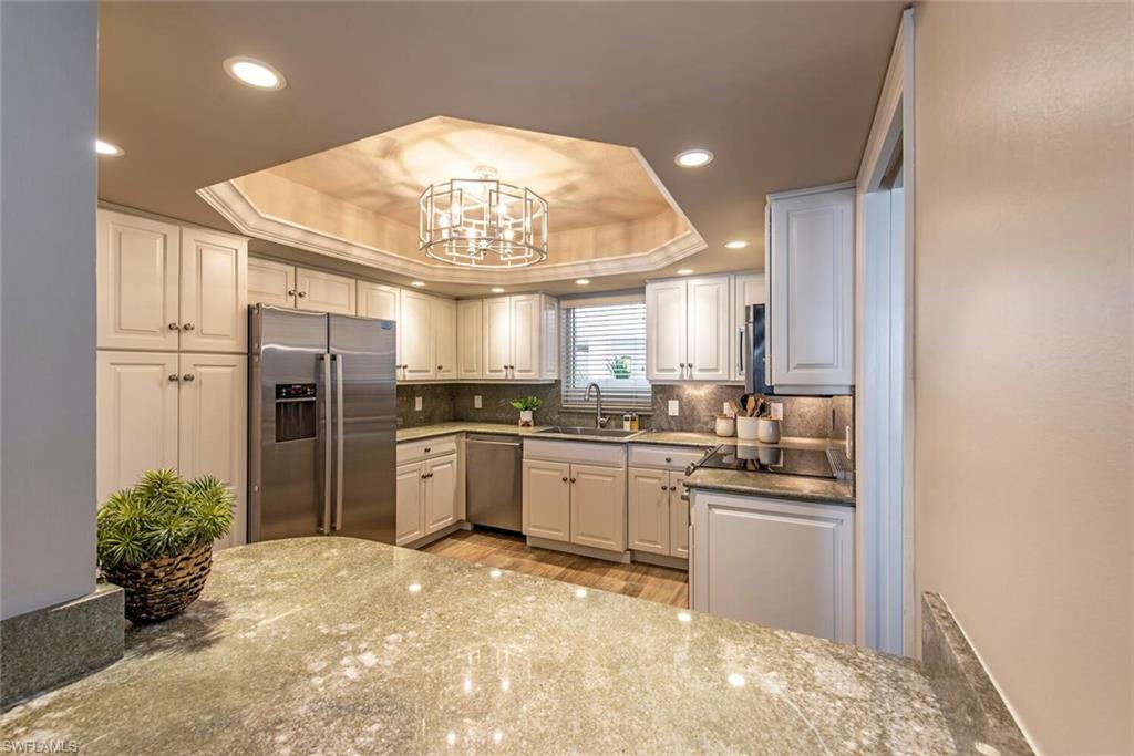 LA MER - Residential Lease