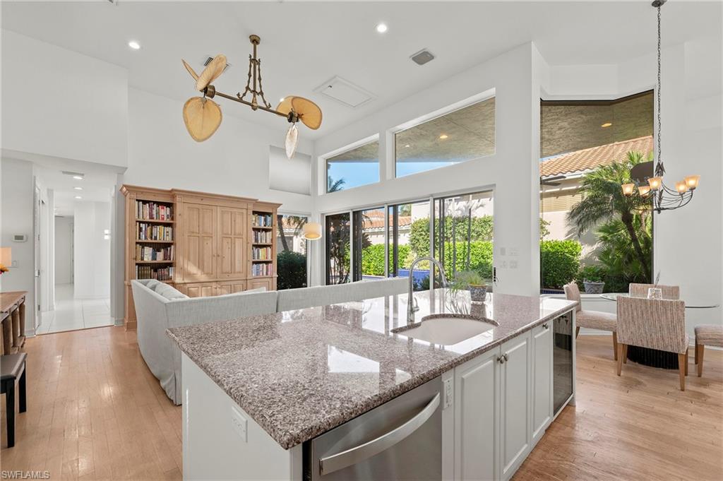 COCOBAY - Residential