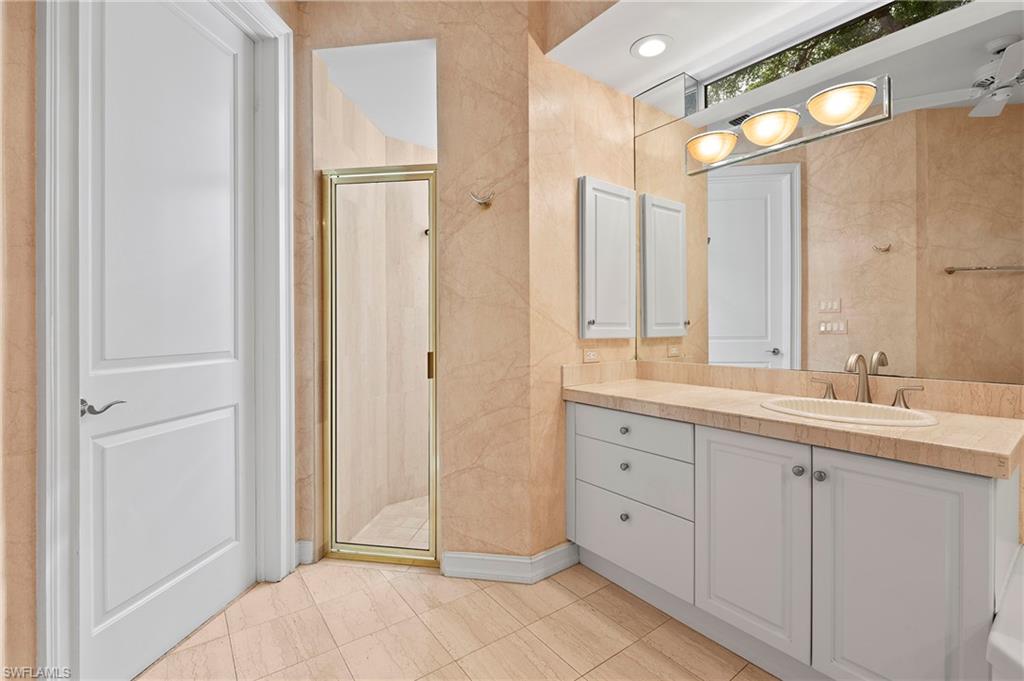 COCOBAY - Residential