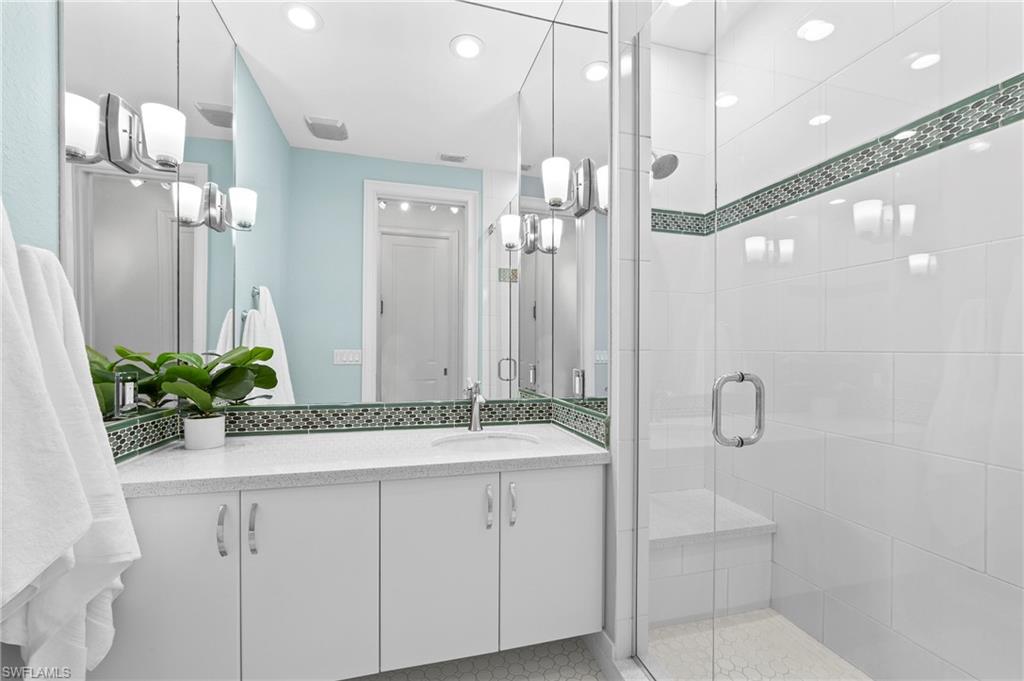 COCOBAY - Residential