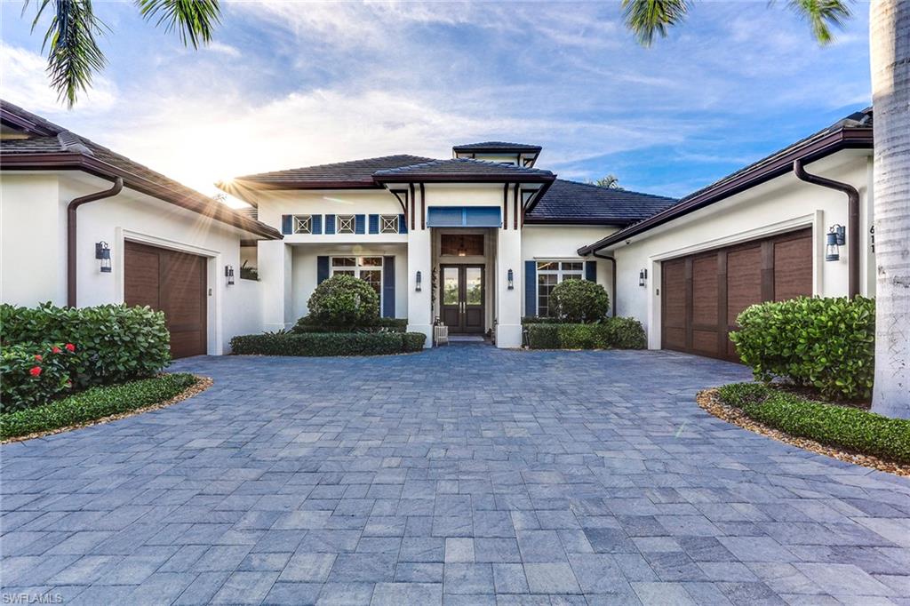 MOORINGS - Residential