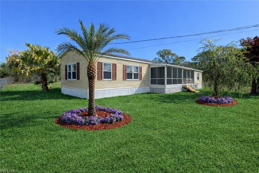 SUNCOAST ESTATE - Residential