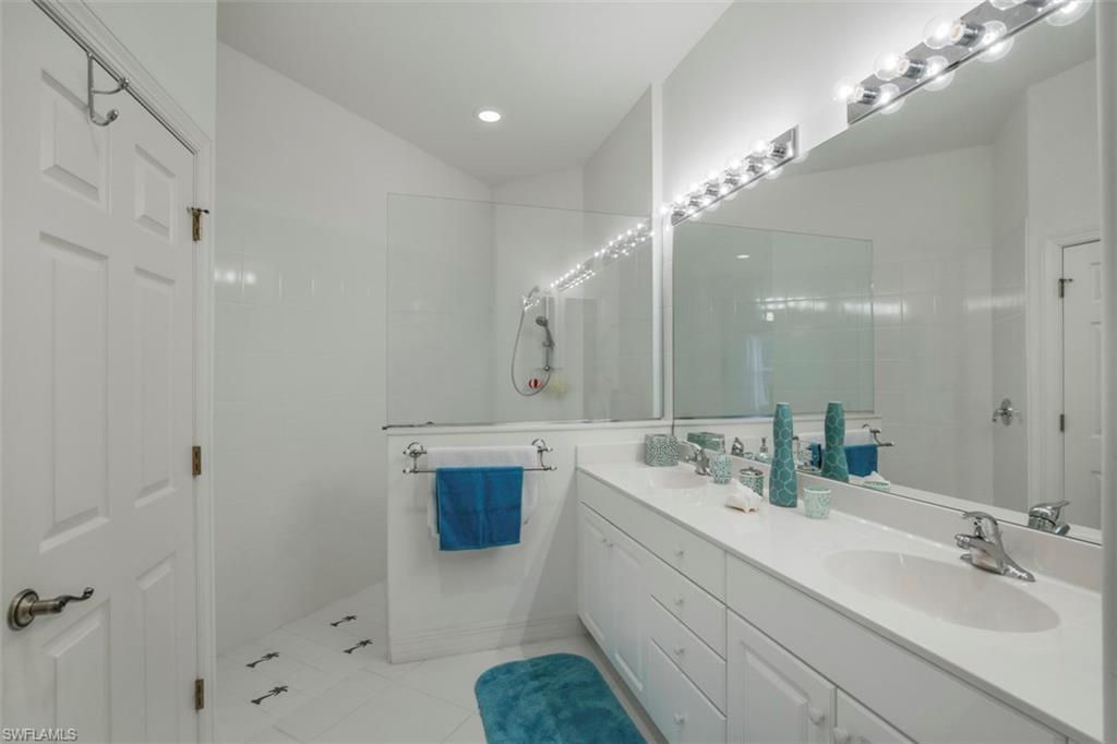 HUNTERS RIDGE - Residential