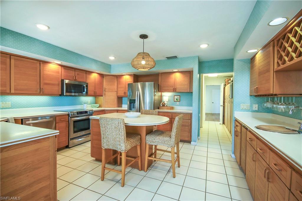 METES AND BOUNDS - Residential