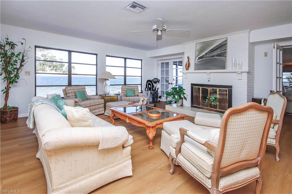 METES AND BOUNDS - Residential